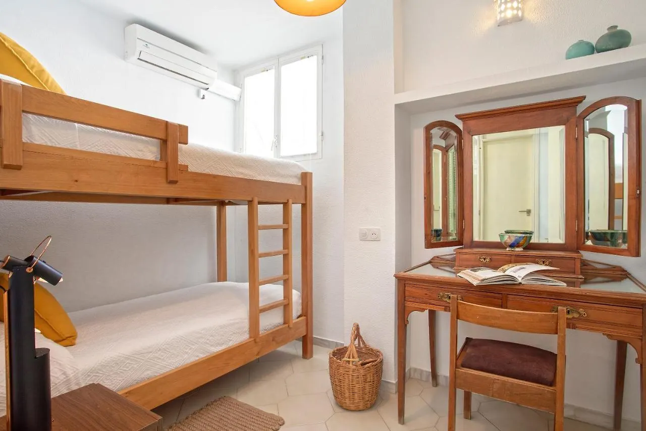 Genteel Home Magdalena Seville Apartment